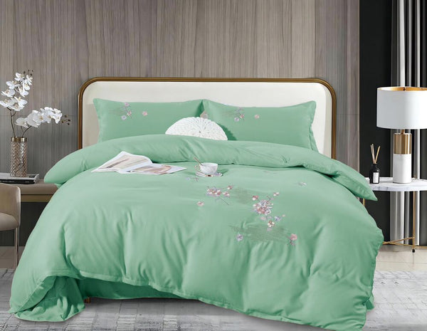 Set Lenjerii de Pat brodat Dublu Bumbac Finet Verde menta cu Elastic- 4 Piese