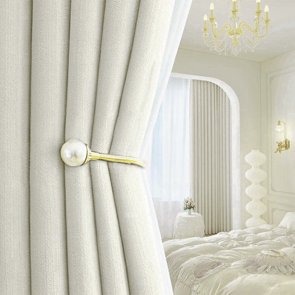 Draperie Creamy Velvet Blackout 90% Ivory-cu Rejansa 10cm(1 Buc)